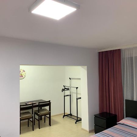 Eli Apartment Galaţi Buitenkant foto