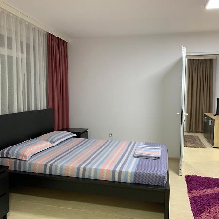Eli Apartment Galaţi Buitenkant foto