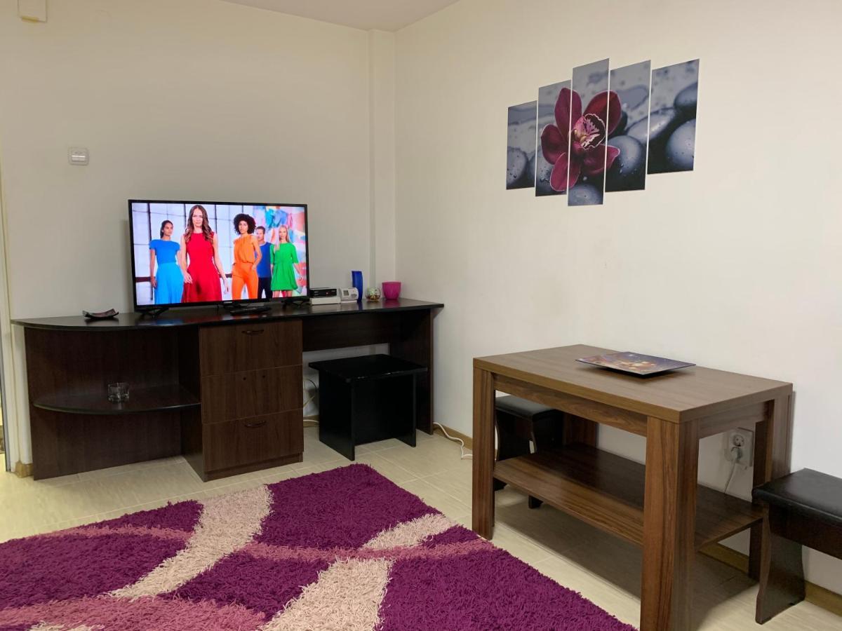 Eli Apartment Galaţi Buitenkant foto