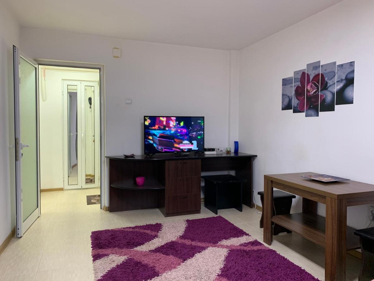 Eli Apartment Galaţi Buitenkant foto
