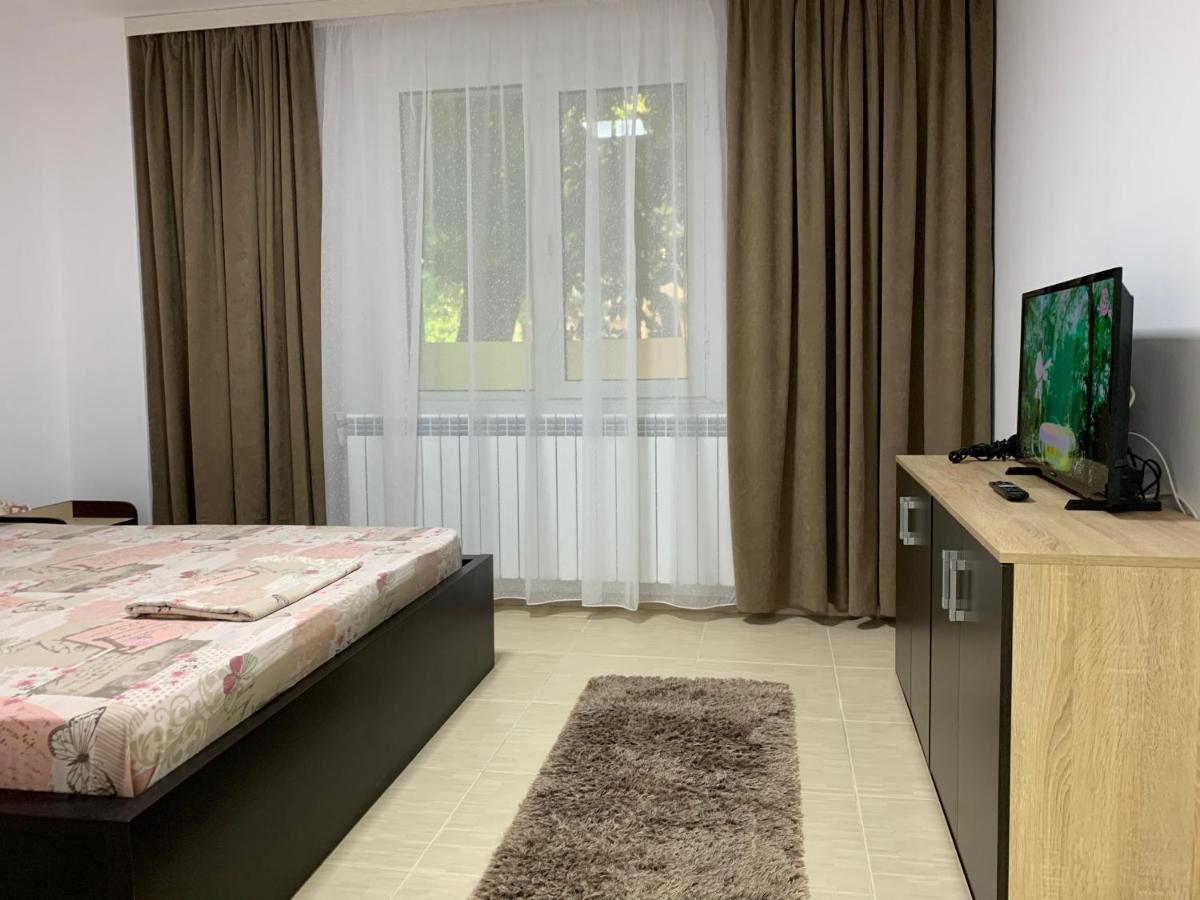 Eli Apartment Galaţi Buitenkant foto