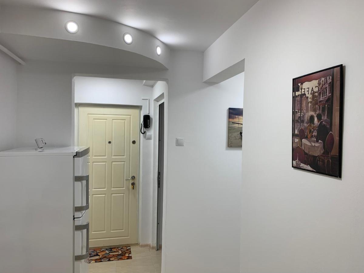 Eli Apartment Galaţi Buitenkant foto