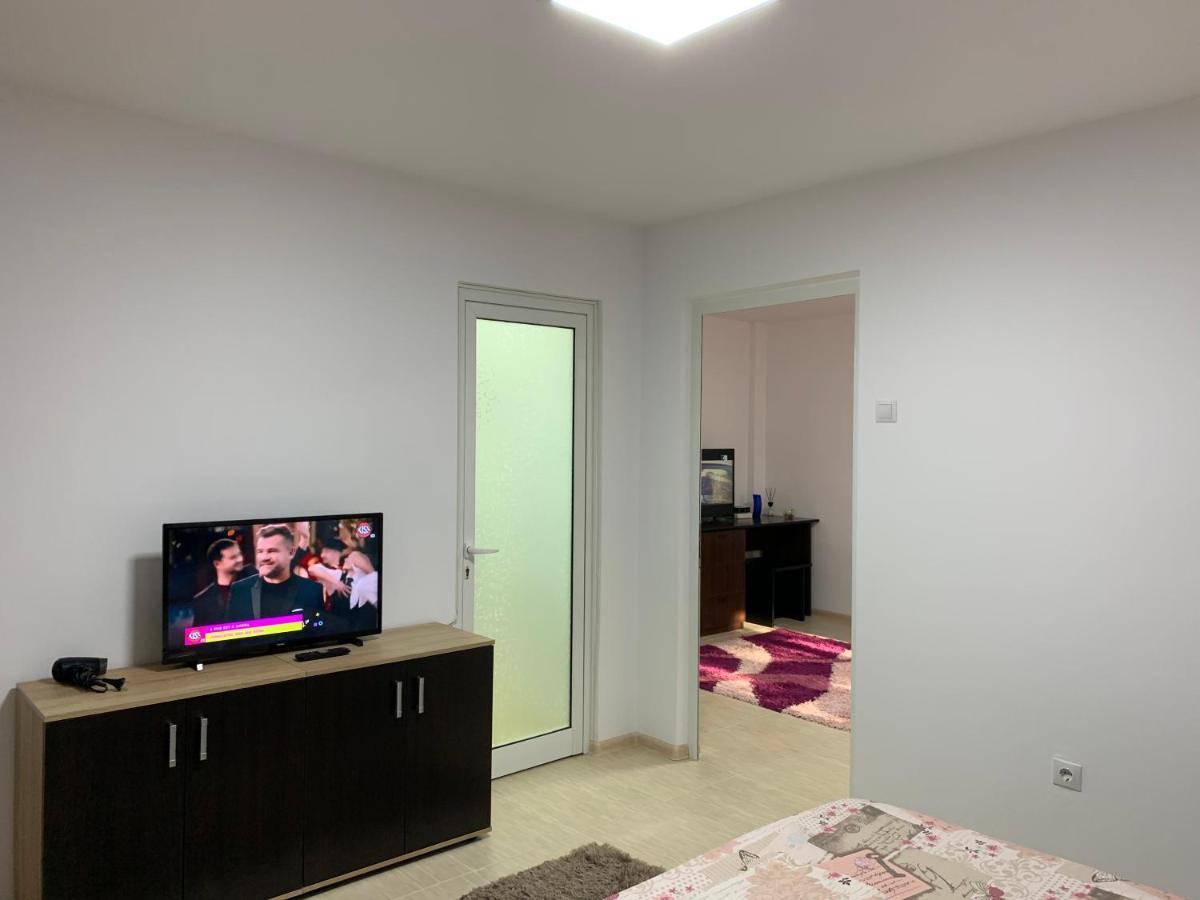 Eli Apartment Galaţi Buitenkant foto