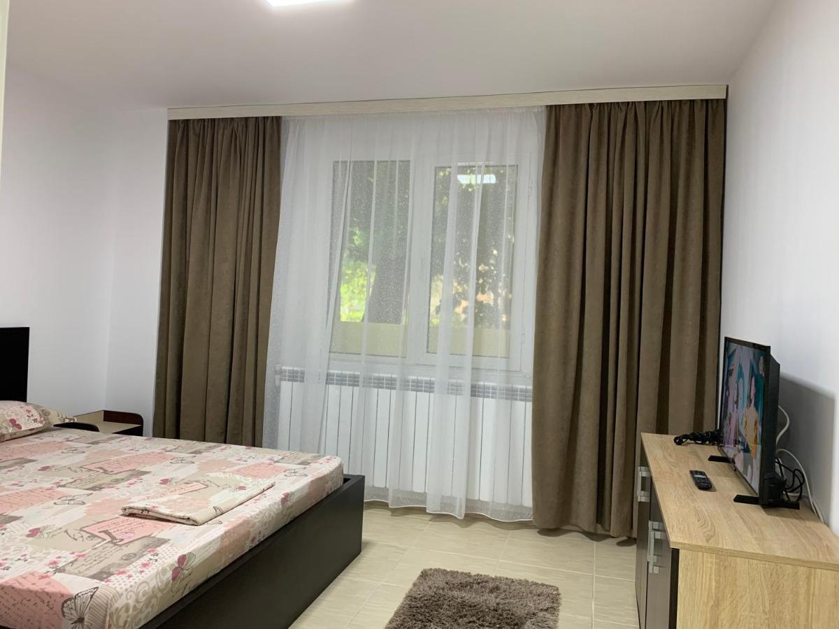Eli Apartment Galaţi Buitenkant foto