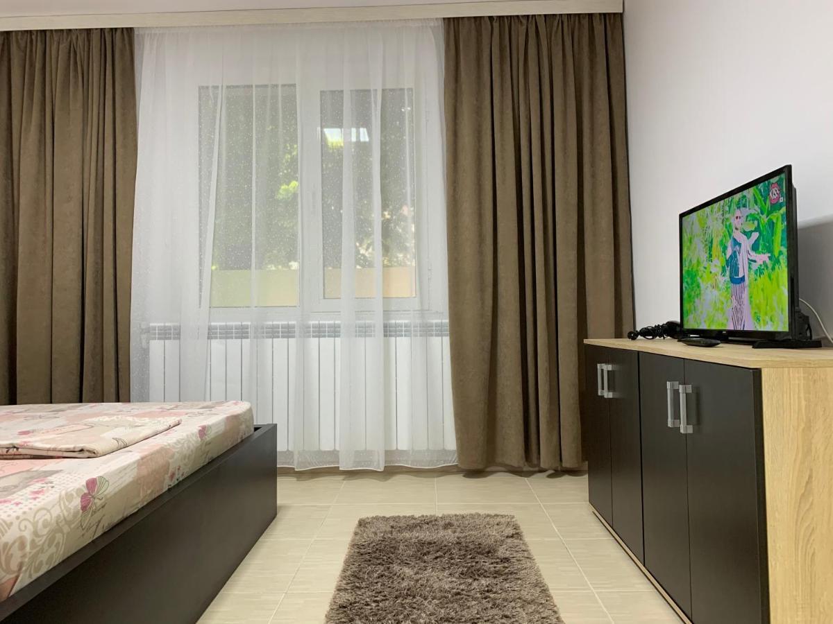Eli Apartment Galaţi Buitenkant foto