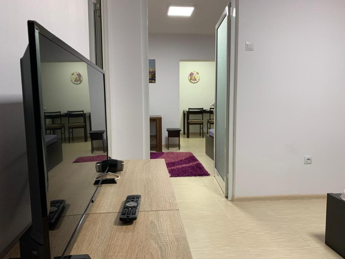 Eli Apartment Galaţi Buitenkant foto