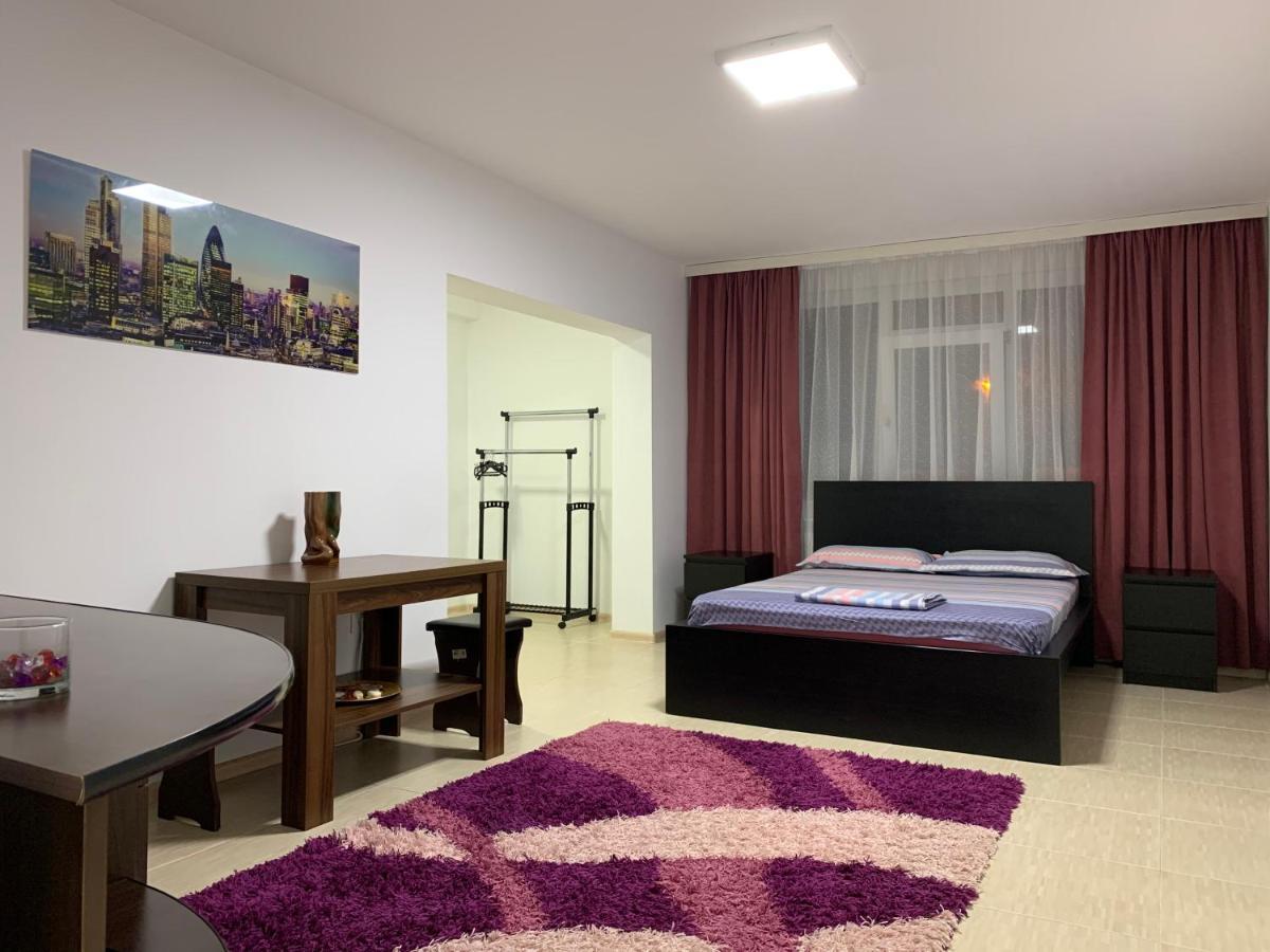 Eli Apartment Galaţi Buitenkant foto